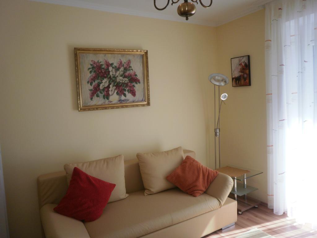 Haus Thon Apartment Bodensdorf Phòng bức ảnh
